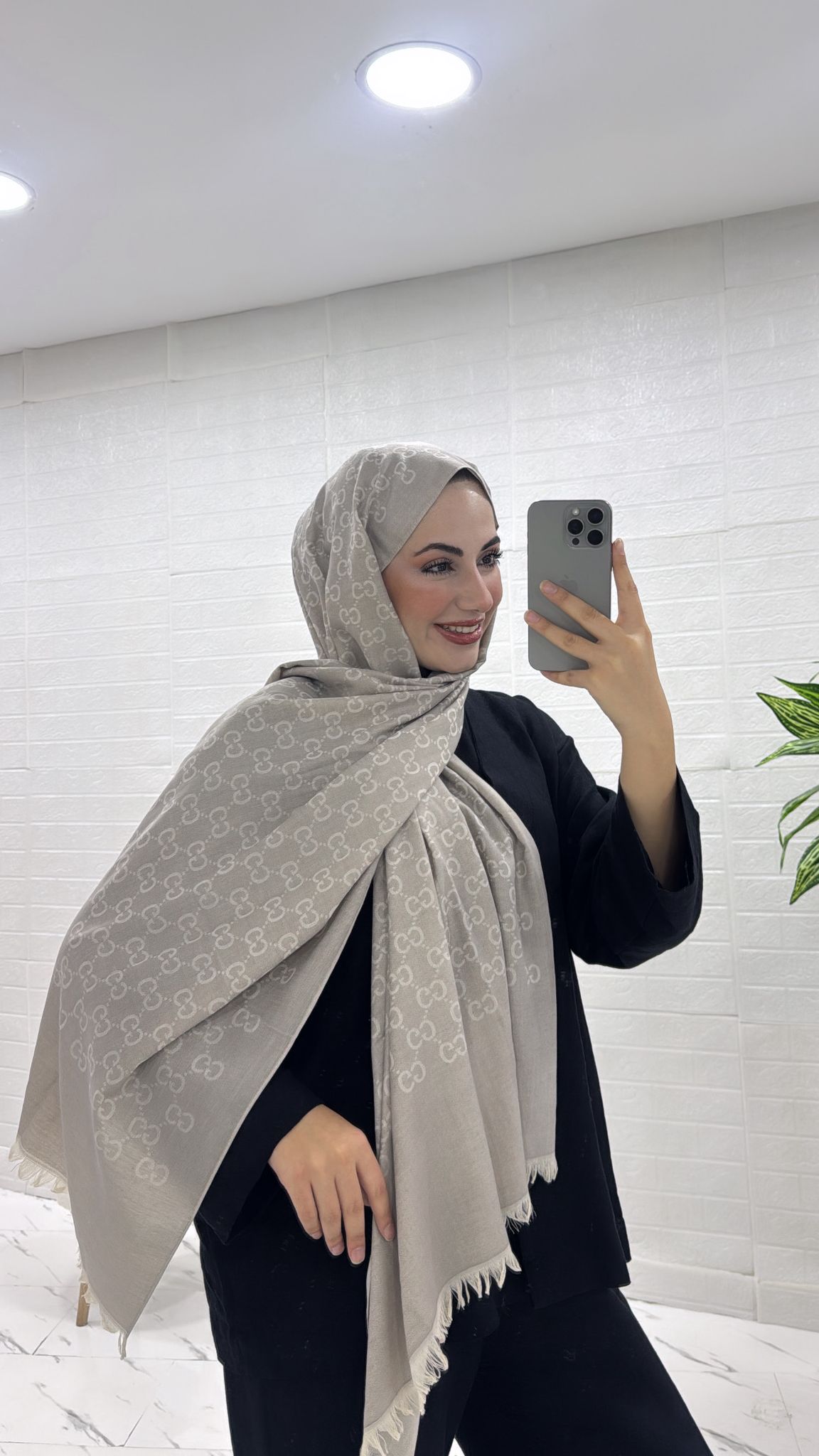 ÇİFT TARAFLI İTHAL YÜN İPEK G DESEN ŞAL