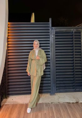 TAŞLI TAKIM YEŞİL